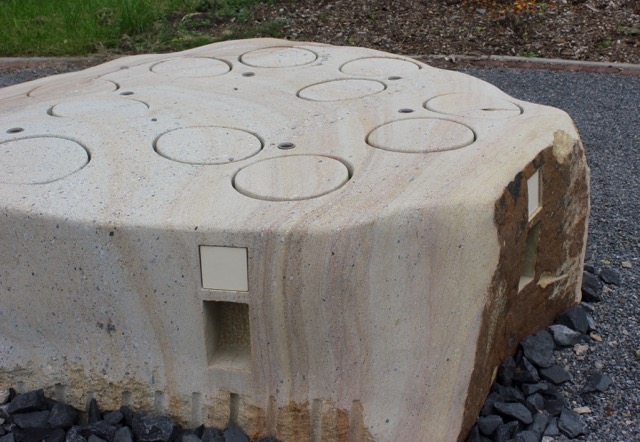 Lithobarium Detailansicht mit Schrifttafeln Corean