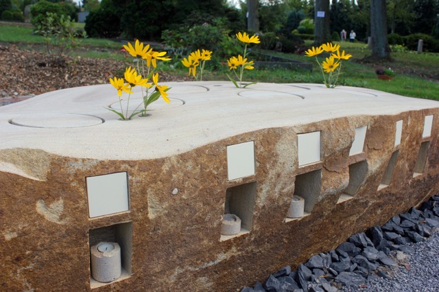 Lithobarium Urnengemeinschaftsgrab